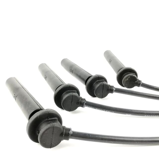 Kit de 4 câbles d'allumage hau - Spark Plug Socket Set avis et prix
